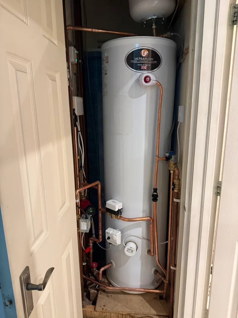 Premium Ultraflow unvented hot water cylinder installed in Borehamwood WD6 — Pristine Gas Ltd