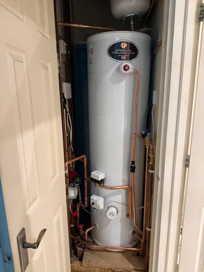Premium Ultraflow unvented hot water cylinder installed in Borehamwood WD6 — Pristine Gas Ltd