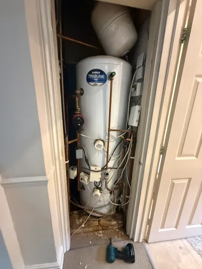 Unvented hot water cylinder installed in Borehamwood WD6 — Pristine Gas Ltd